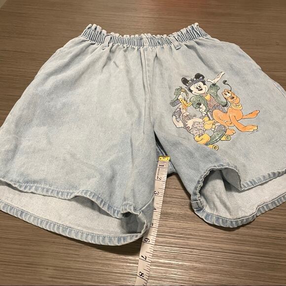 Vintage Disney‎ Mickey Mouse High Rise Light Wash Mom Shorts Size 14 - Picture 10 of 10